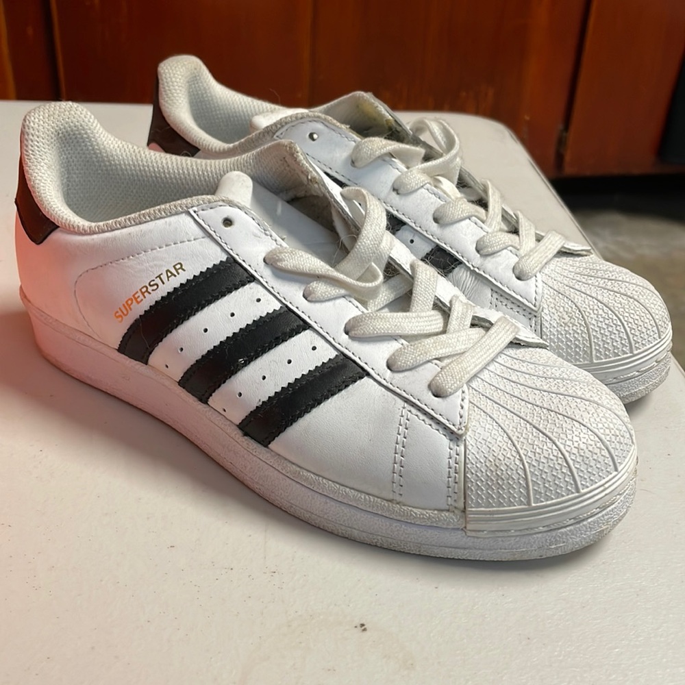 Women’s Adidas Superstars
